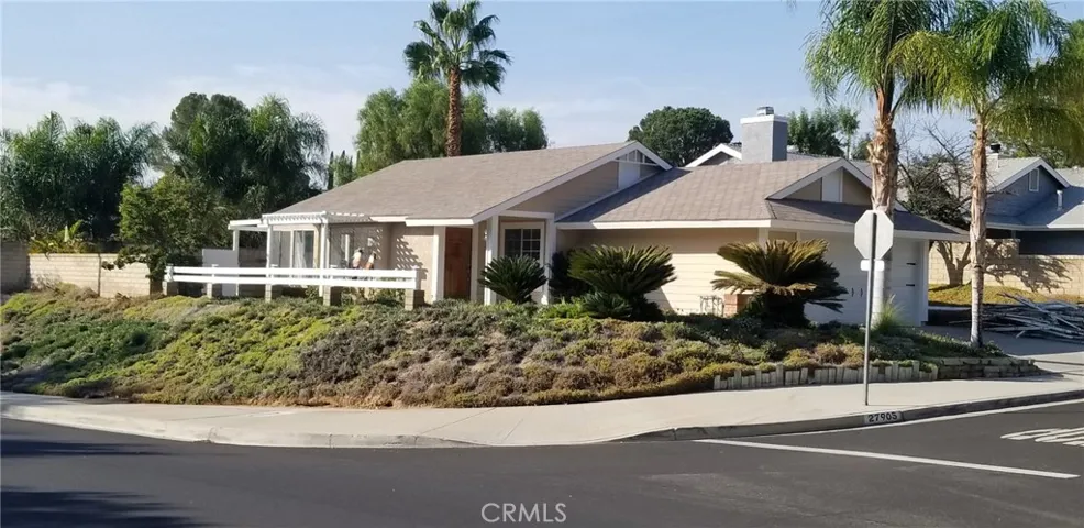 27905 Gibson Place, Saugus, California 91350
