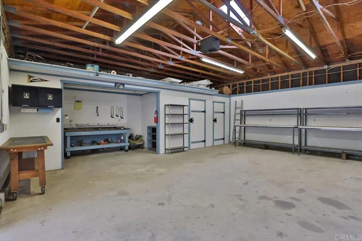 11052 Fillbrook Dr, Lakeside, California 92040