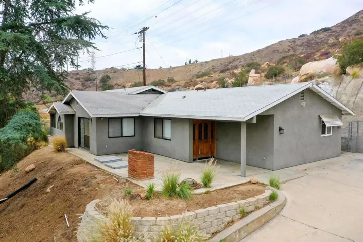 11052 Fillbrook Dr, Lakeside, California 92040