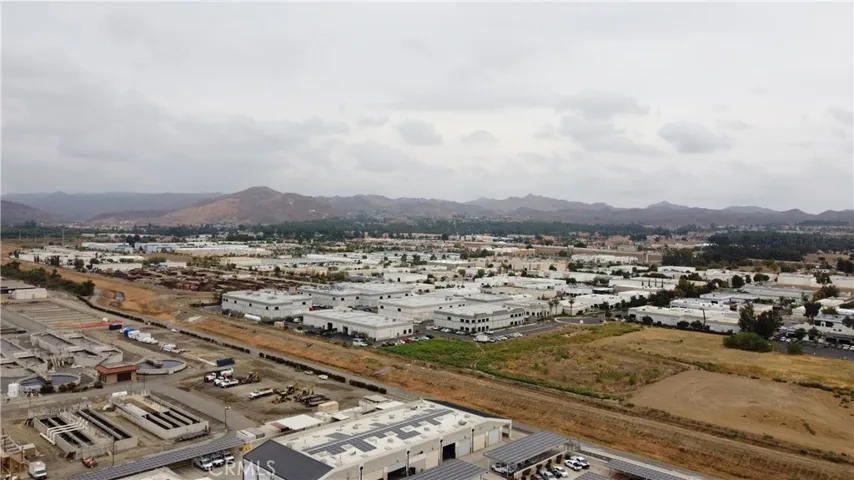 1300 W Sumner Avenue, Lake Elsinore, California 92530