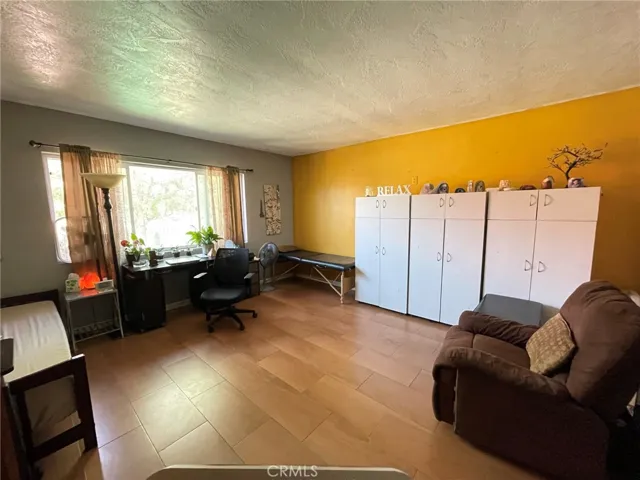 1300 W Sumner Avenue, Lake Elsinore, California 92530