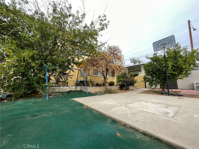1300 W Sumner Avenue, Lake Elsinore, California 92530