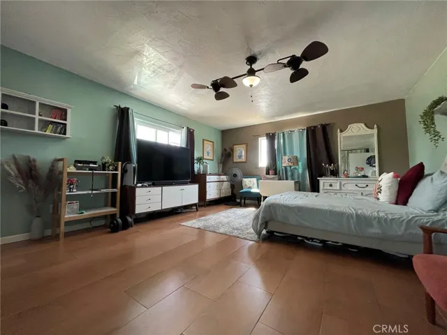 1300 W Sumner Avenue, Lake Elsinore, California 92530