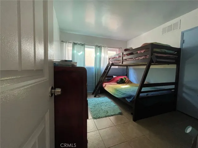 1300 W Sumner Avenue, Lake Elsinore, California 92530