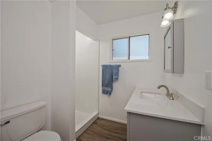10600 Hillview Avenue, Chatsworth, California 91311