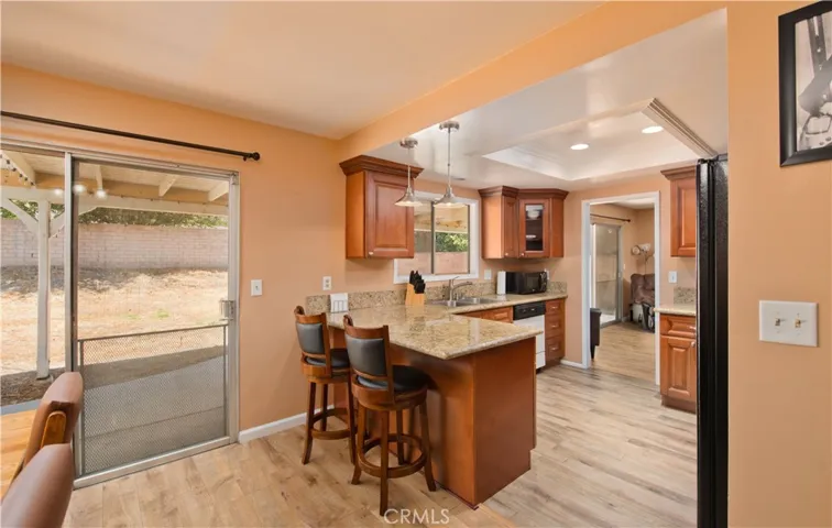 10600 Hillview Avenue, Chatsworth, California 91311