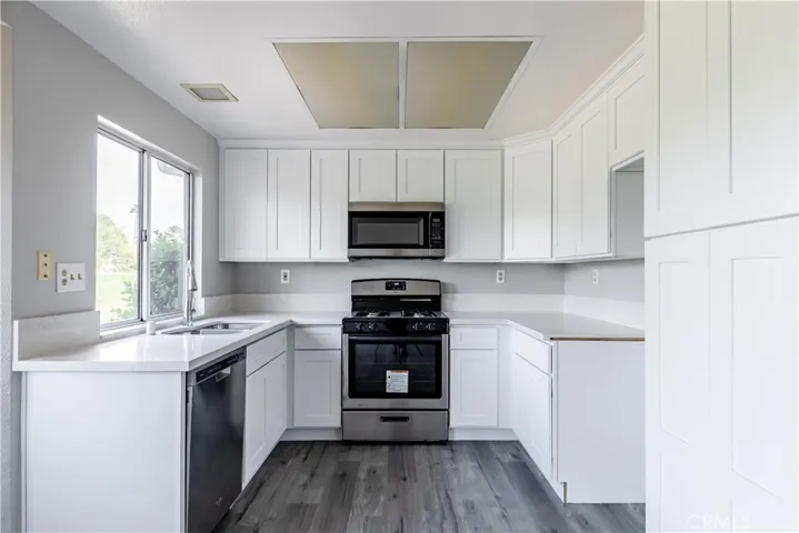 576 Pine Valley Road, Banning, California 92220
