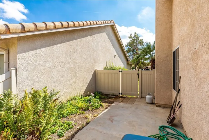 576 Pine Valley Road, Banning, California 92220