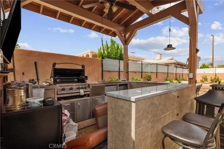 7055 Bellaire Avenue, North Hollywood, California 91605
