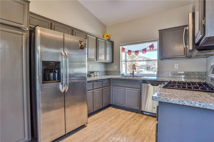 22917 Akwo Circle, Wildomar, California 92595