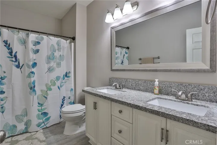 22917 Akwo Circle, Wildomar, California 92595