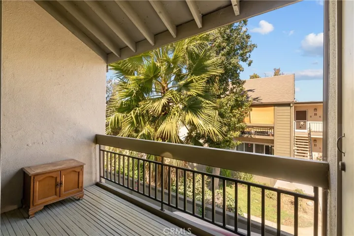 24411 Trevino Drive A16, Valencia, California 91355