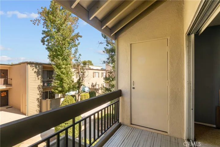 24411 Trevino Drive A16, Valencia, California 91355