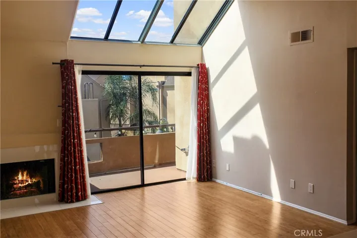 25671 Le Parc 14, Lake Forest, California 92630