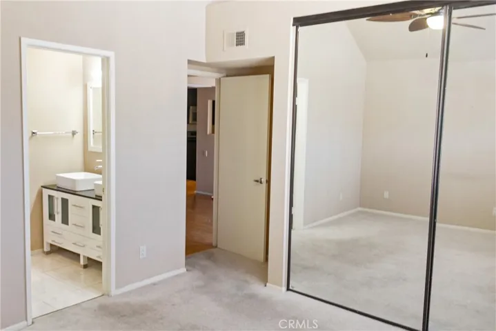 25671 Le Parc 14, Lake Forest, California 92630