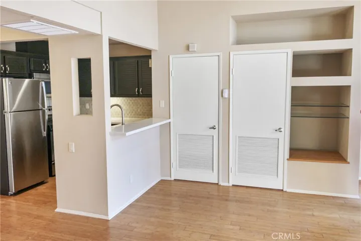 25671 Le Parc 14, Lake Forest, California 92630