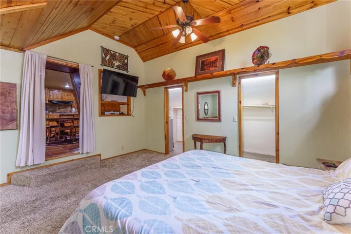 52778 Balsam Drive, Oakhurst, California 93644