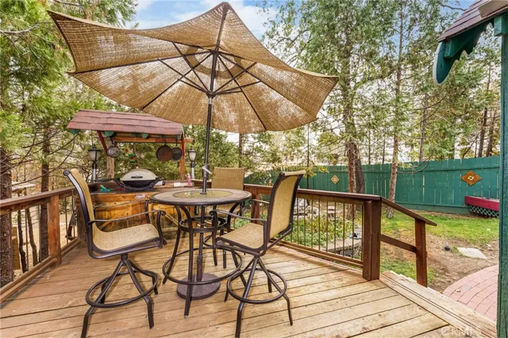 52778 Balsam Drive, Oakhurst, California 93644