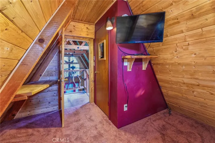 52778 Balsam Drive, Oakhurst, California 93644
