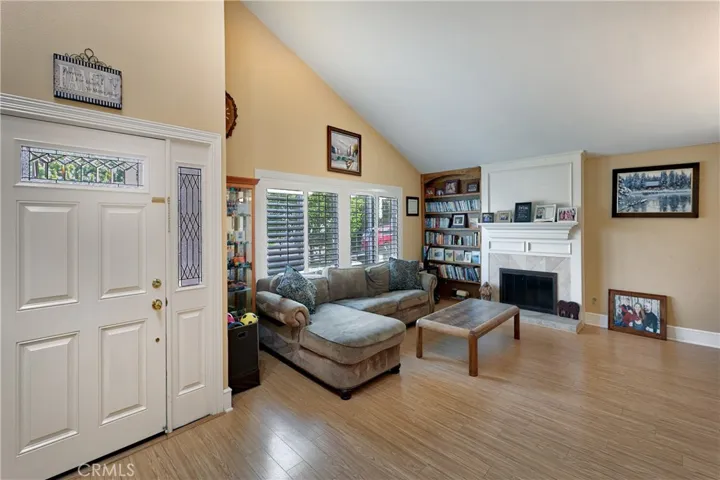 25507 Radbrook Place, Valencia, California 91355