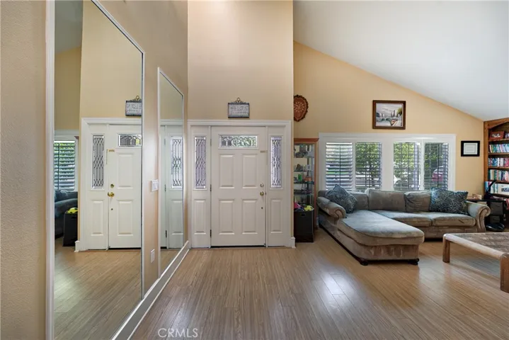 25507 Radbrook Place, Valencia, California 91355