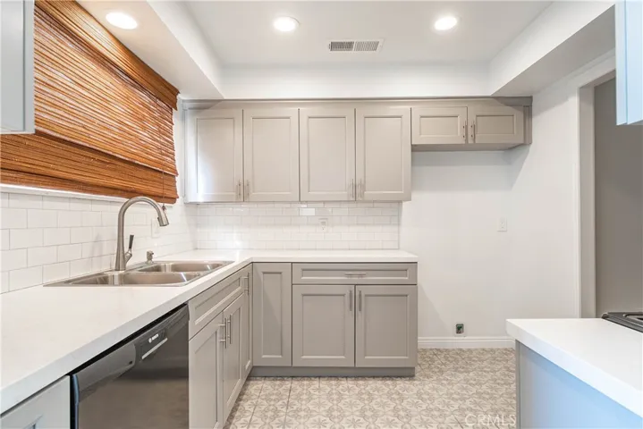 324 W 5th Street, San Dimas, California 91773