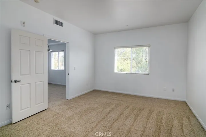 9610 Zelzah Avenue 305, Northridge, California 91325