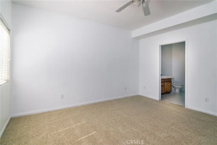 9610 Zelzah Avenue 305, Northridge, California 91325