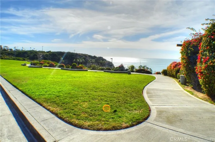 252 Avenida Lobeiro 5, San Clemente, California 92672