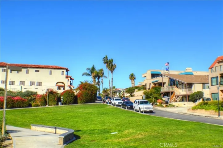 252 Avenida Lobeiro 5, San Clemente, California 92672