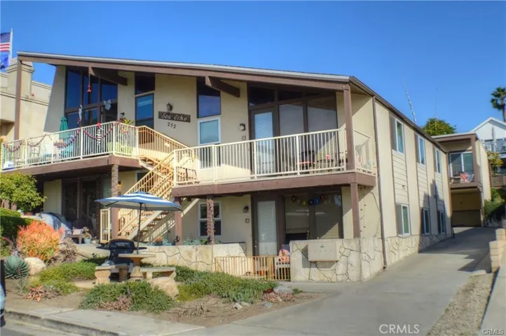 252 Avenida Lobeiro 5, San Clemente, California 92672