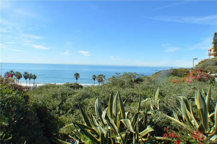 252 Avenida Lobeiro 5, San Clemente, California 92672