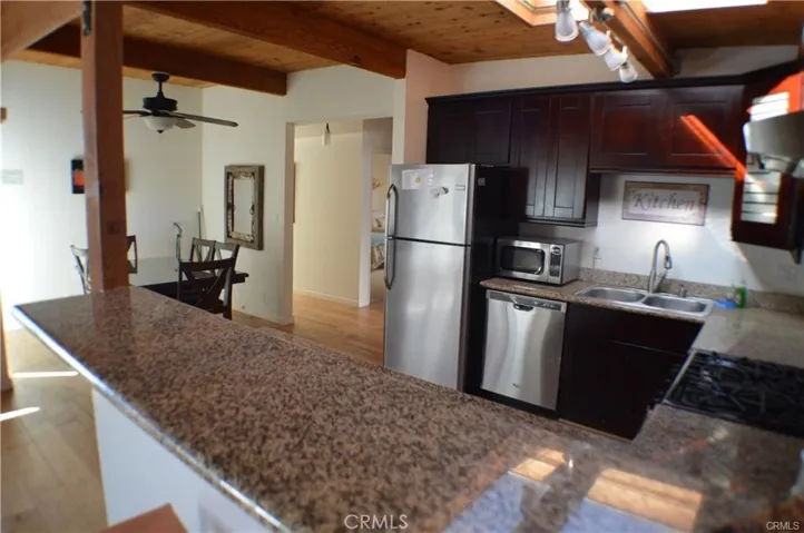 252 Avenida Lobeiro 5, San Clemente, California 92672