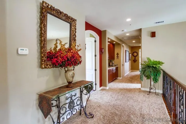 101 La Cresta Trl, El Cajon, California 92019