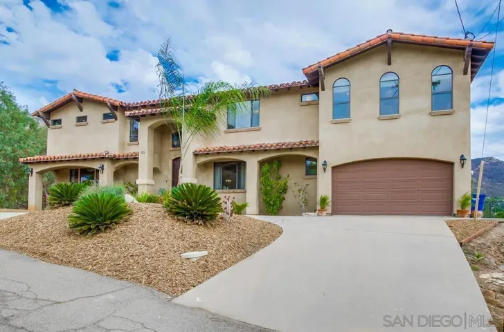 101 La Cresta Trl, El Cajon, California 92019