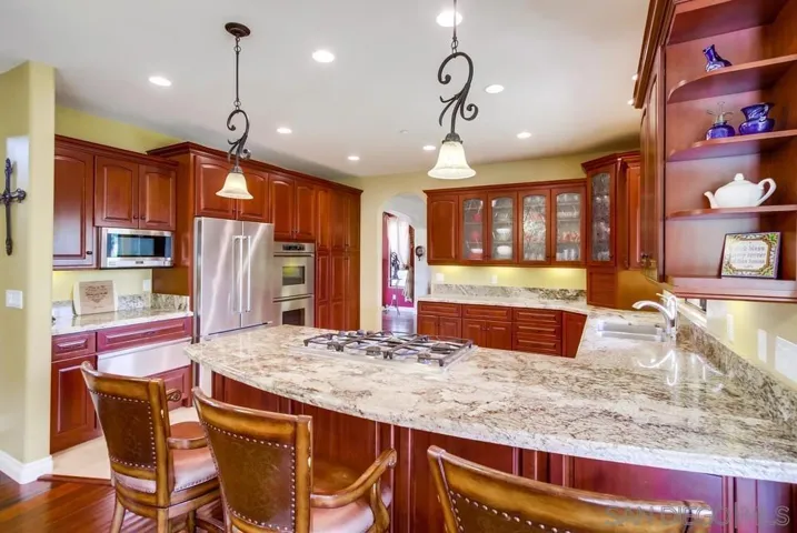 101 La Cresta Trl, El Cajon, California 92019
