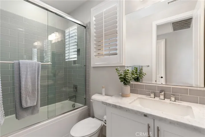 32 Windrow Road, Tustin, California 92782