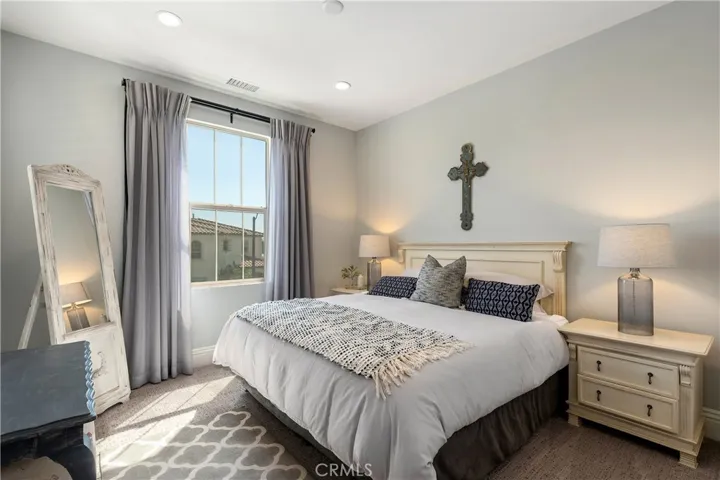 32 Windrow Road, Tustin, California 92782