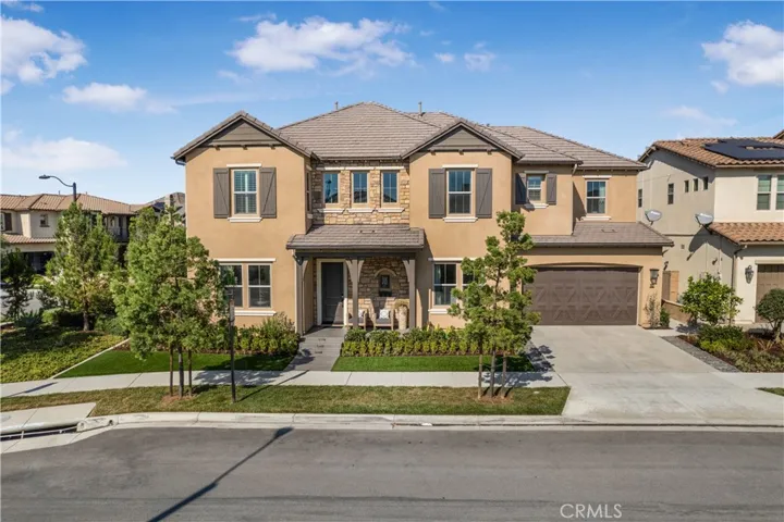 32 Windrow Road, Tustin, California 92782