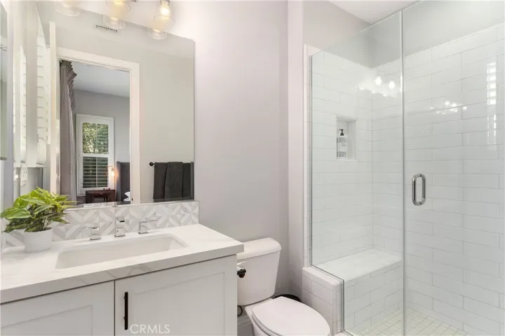 32 Windrow Road, Tustin, California 92782