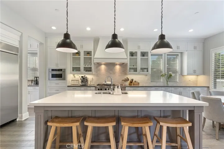 32 Windrow Road, Tustin, California 92782