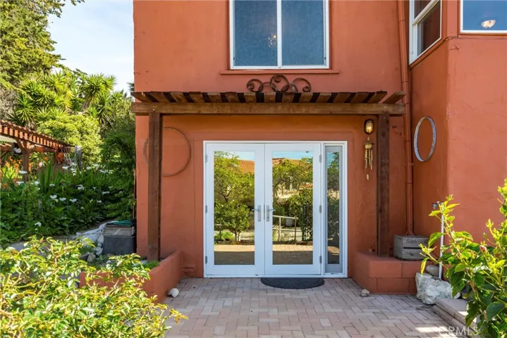 Private entrance to the separate downstairs unit