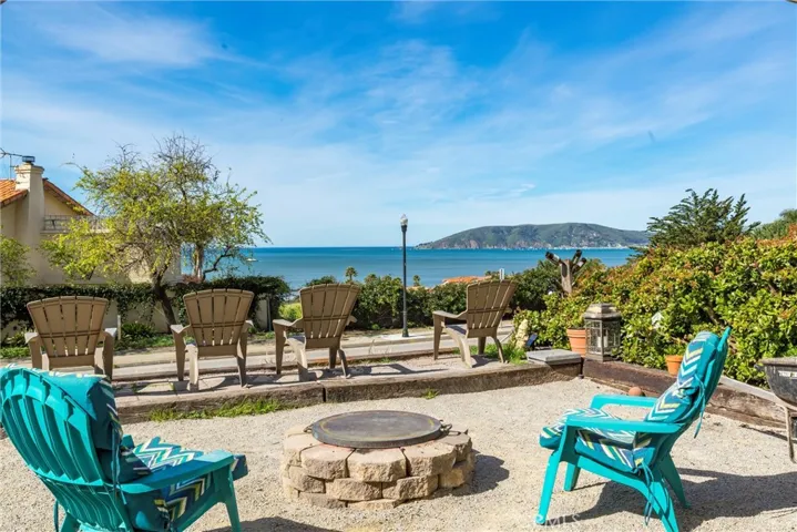 2920 Shell Beach Road, Pismo Beach, California 93449
