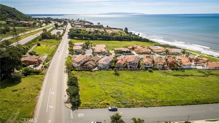 2920 Shell Beach Road, Pismo Beach, California 93449