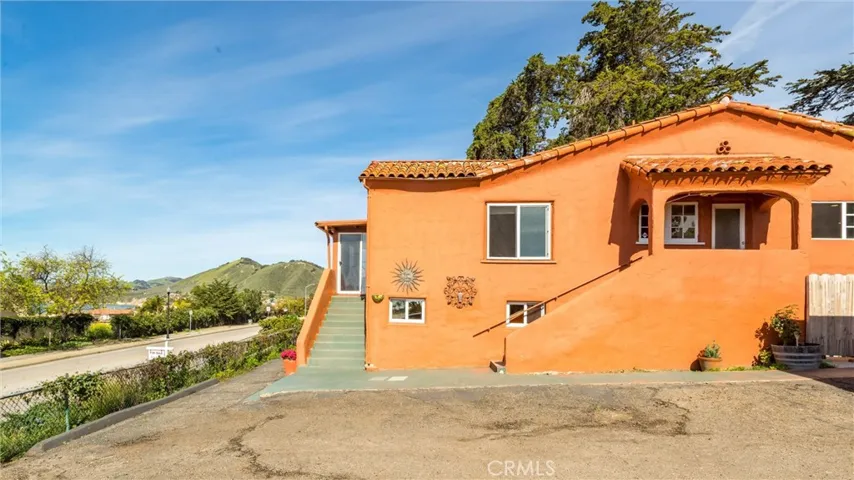 2920 Shell Beach Road, Pismo Beach, California 93449