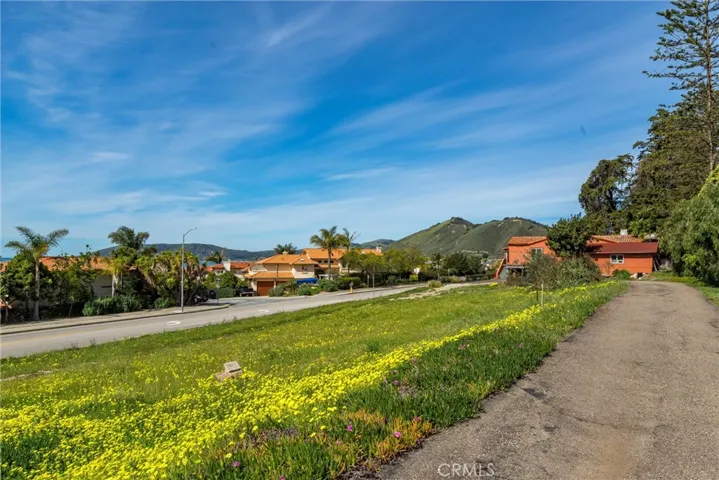 2920 Shell Beach Road, Pismo Beach, California 93449