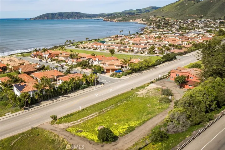 2920 Shell Beach Road, Pismo Beach, California 93449