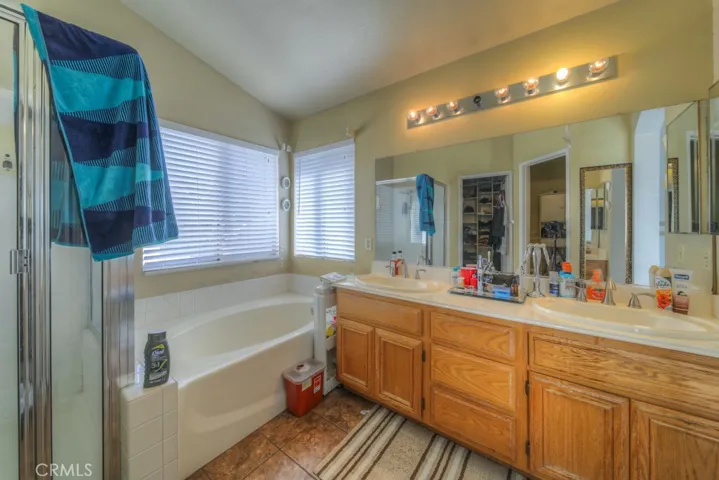 32033 Corte La Puenta, Temecula, California 92592
