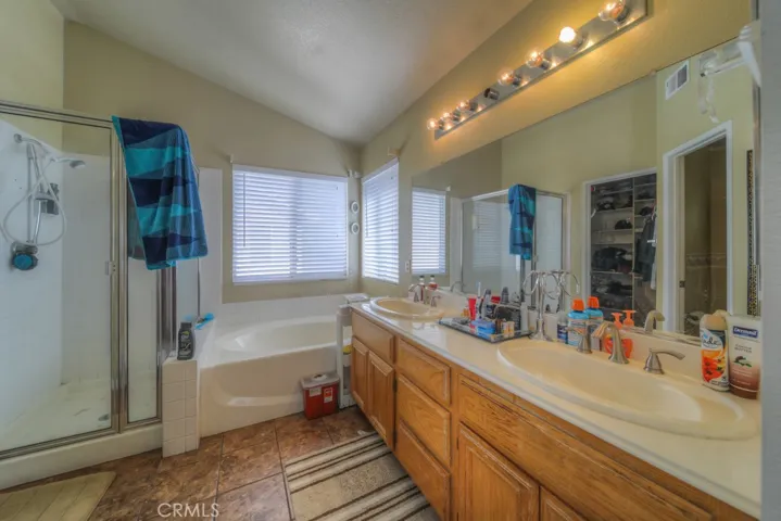 32033 Corte La Puenta, Temecula, California 92592