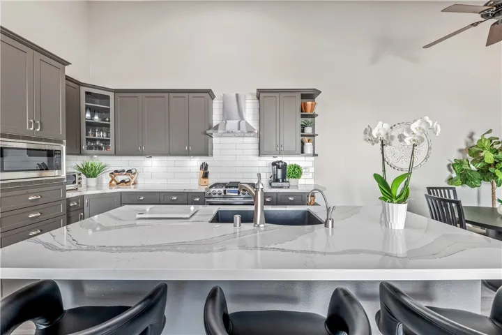 6956 Almondine Drive, Garden Grove, California 92845